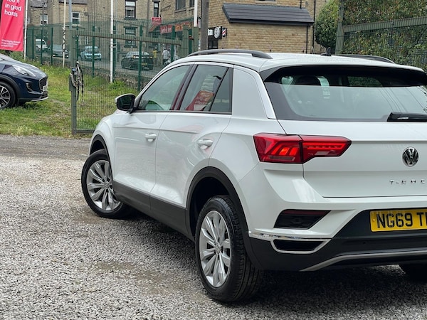 Used Volkswagen T-Roc 2020 for sale - 75669685: Photo 17