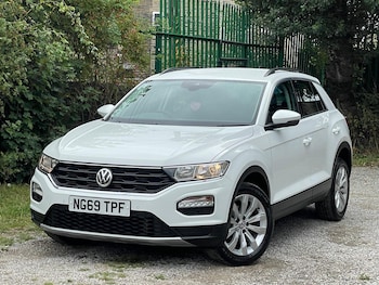 Used Volkswagen T-Roc 2020 for sale - 75669685: Photo