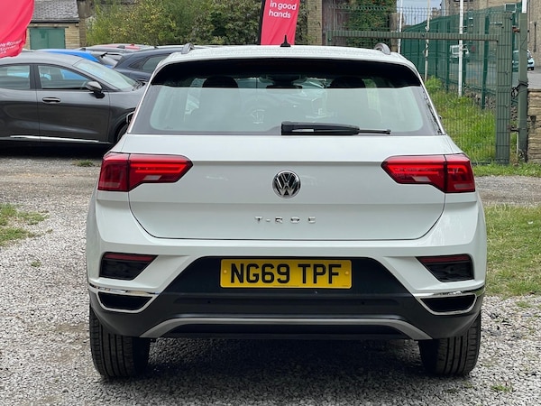 Used Volkswagen T-Roc 2020 for sale - 75669685: Photo 6