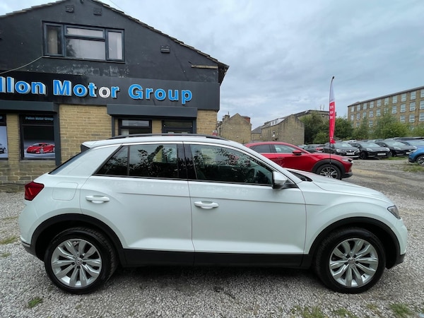 Used Volkswagen T-Roc 2020 for sale - 75669685: Photo 7