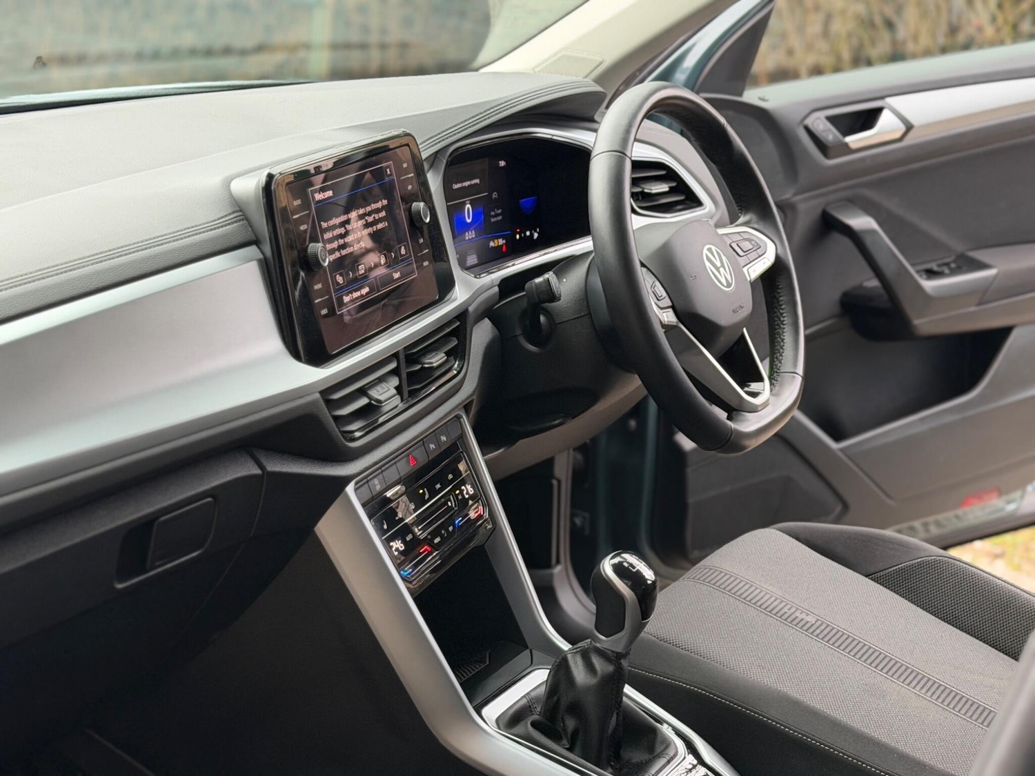 Used Volkswagen T-Roc 2023 for sale - 77400741: Photo 26