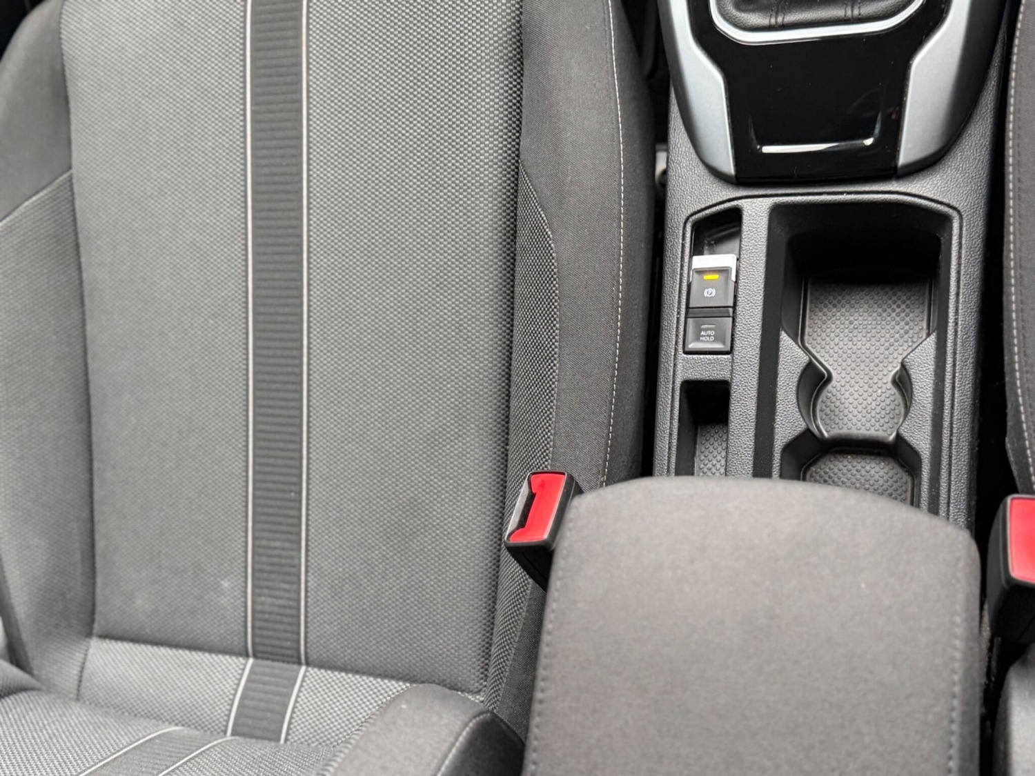 Used Volkswagen T-Roc 2023 for sale - 77400741: Photo 44