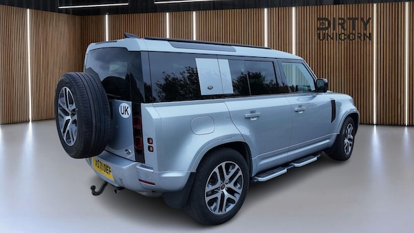 Used Land Rover Defender 2021 for sale - 76275975: Photo 14