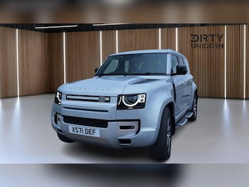 Used Land Rover Defender 2021 for sale - 76275975: Photo