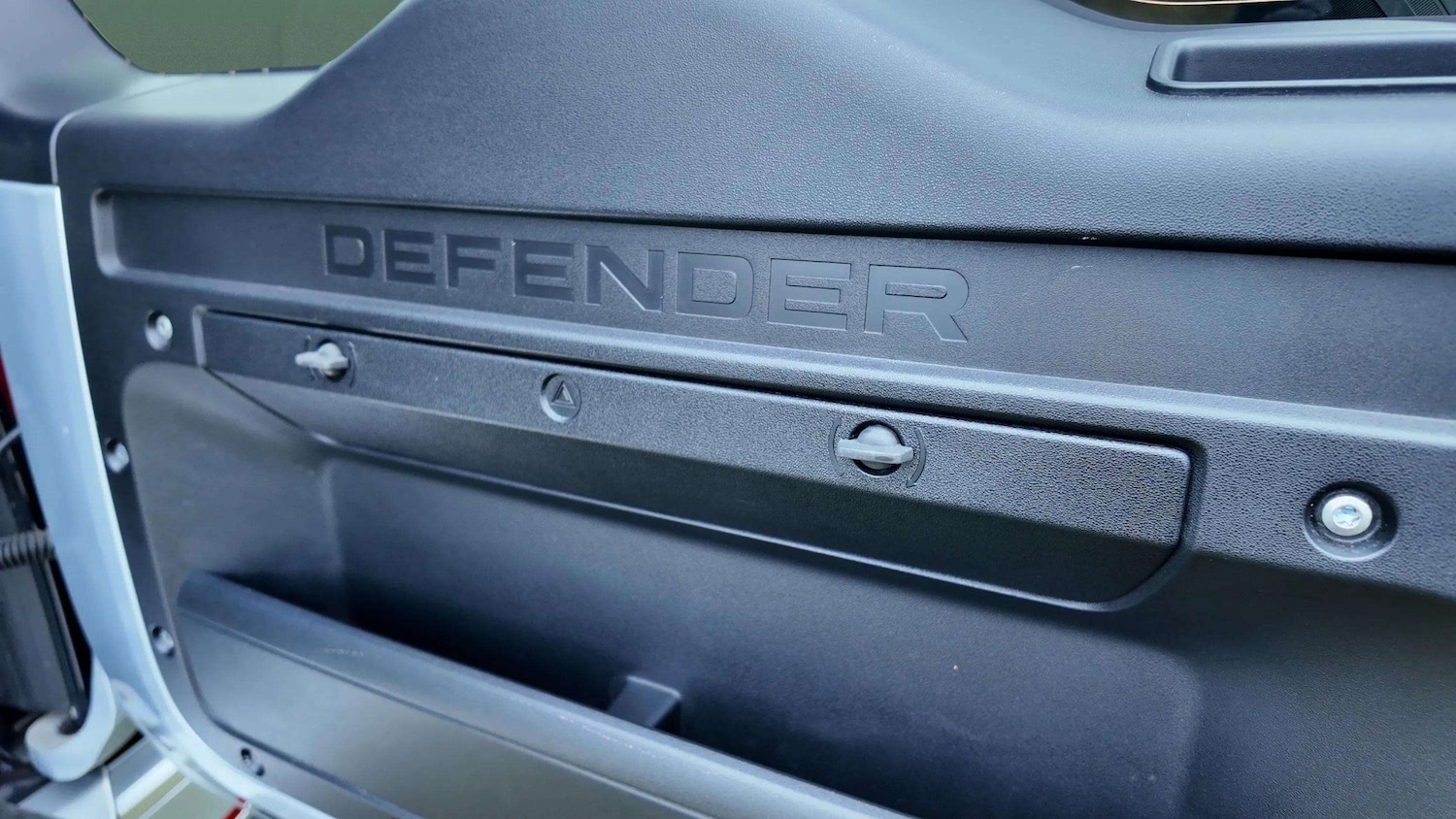 Used Land Rover Defender 2021 for sale - 76275975: Photo 27