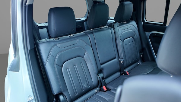 Used Land Rover Defender 2021 for sale - 76275975: Photo 30