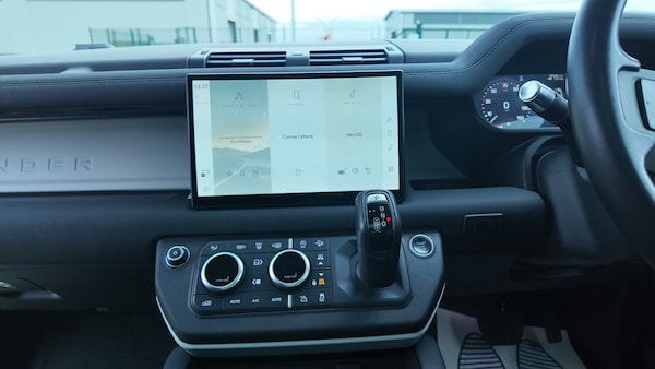 Used Land Rover Defender 2021 for sale - 76275975: Photo 36