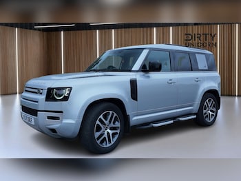 Used Land Rover Defender 2021 for sale - 76275975: Photo