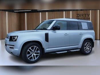 Used Land Rover Defender 2021 for sale - 76275975: Photo