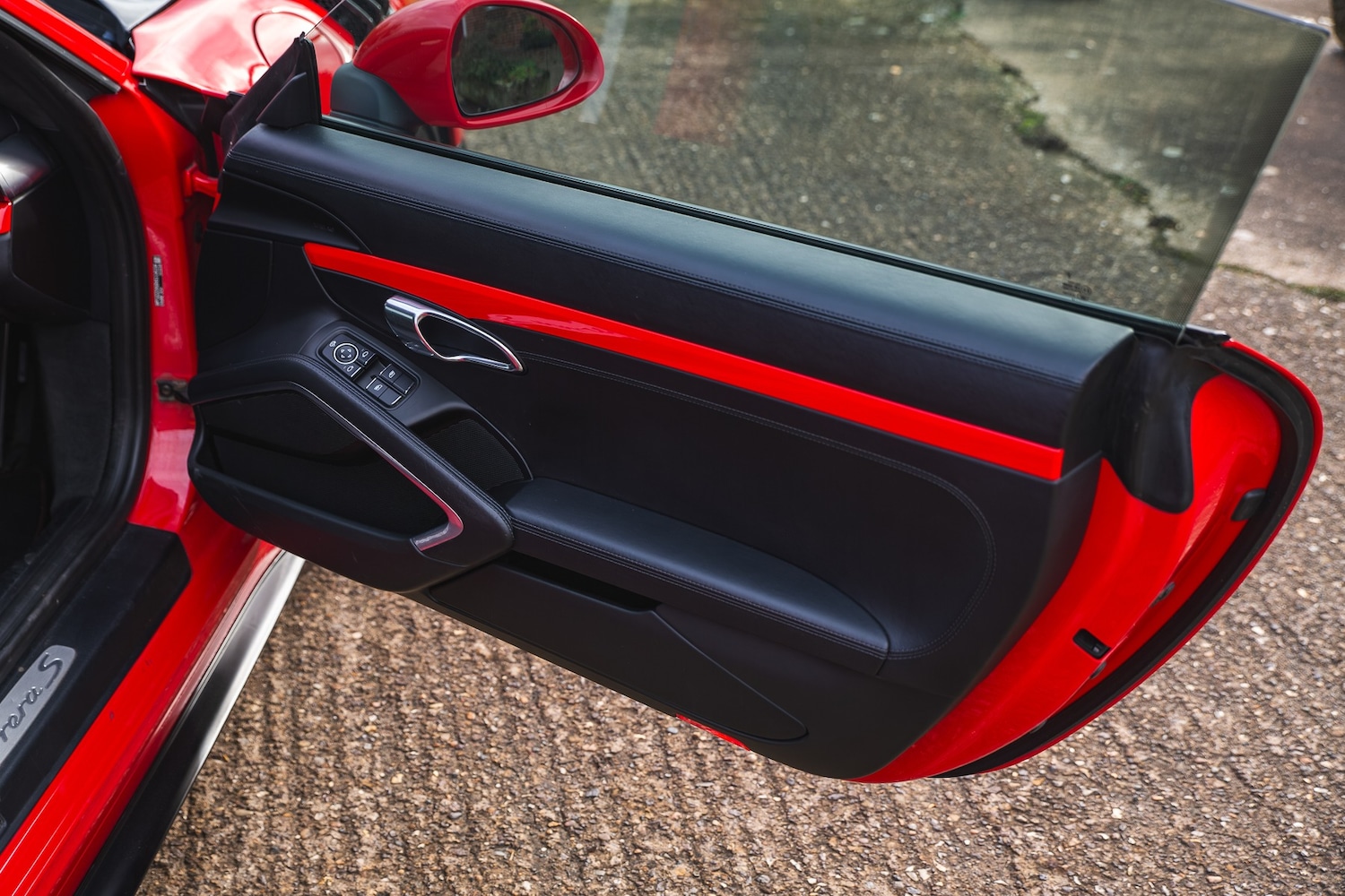 Used Porsche 911 2016 for sale - 76807742: Photo 46