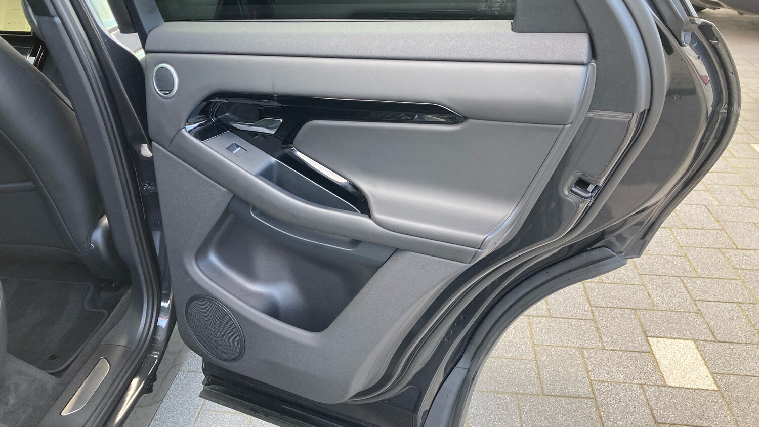 Used Land Rover Range Rover Evoque 2025 for sale - 76196361: Photo 23