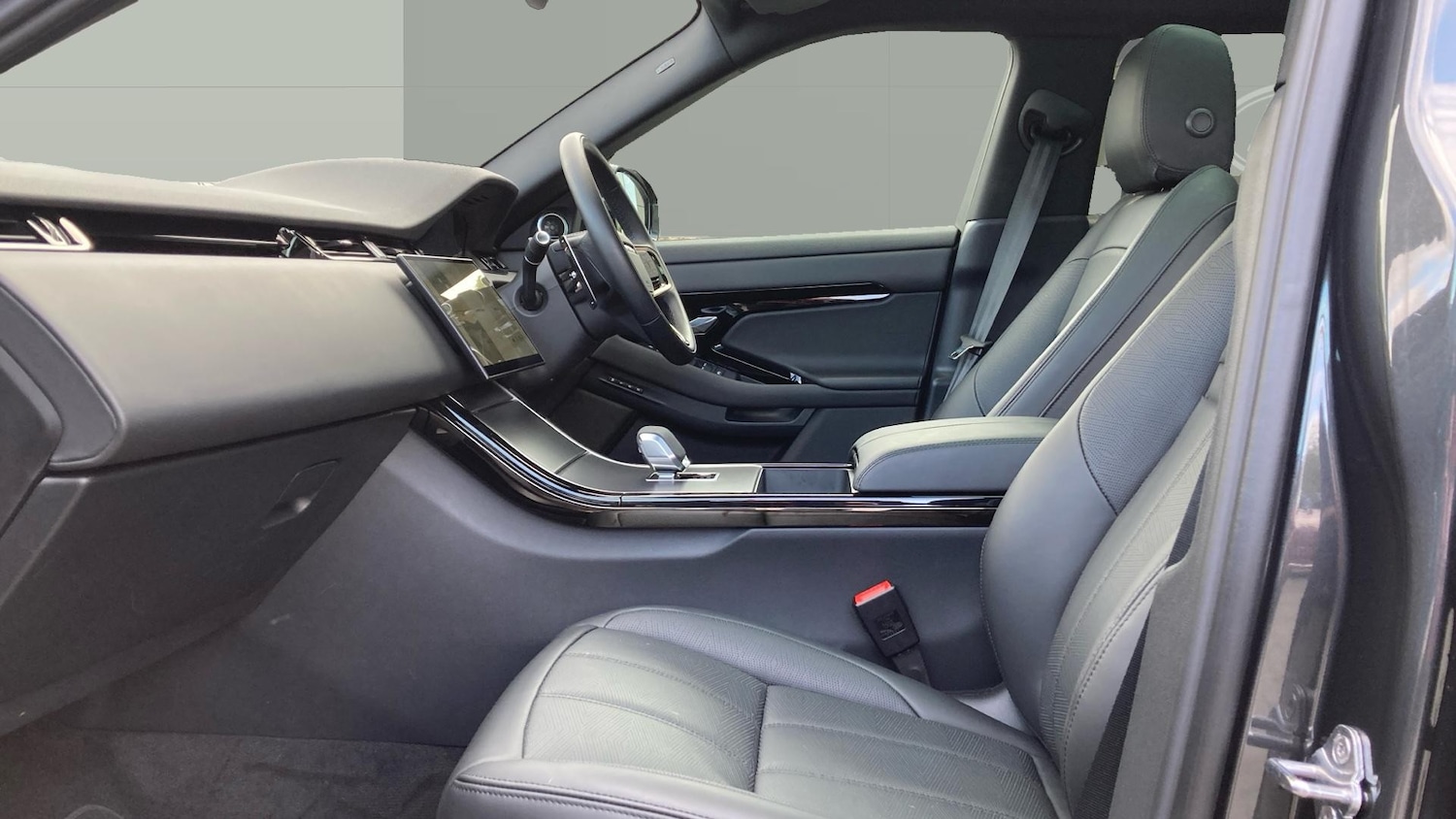 Used Land Rover Range Rover Evoque 2025 for sale - 76196361: Photo 3