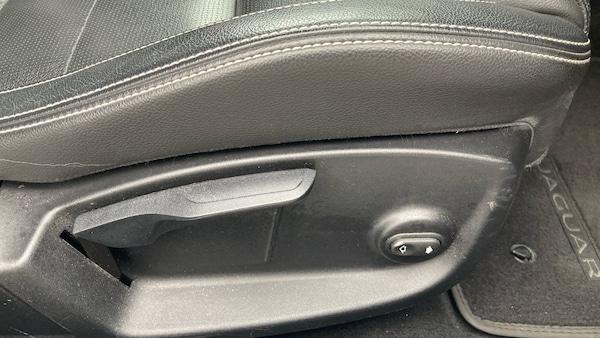 Used Jaguar XF 2020 for sale - 76181922: Photo 23