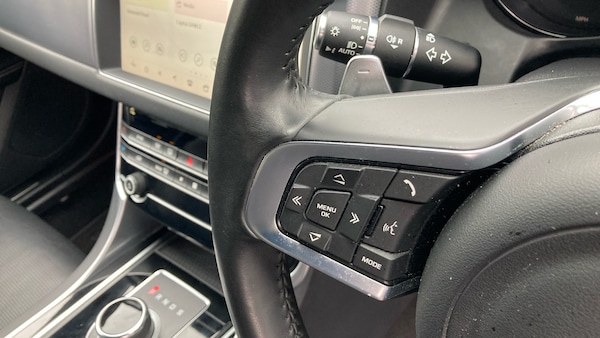 Used Jaguar XF 2020 for sale - 76181922: Photo 24