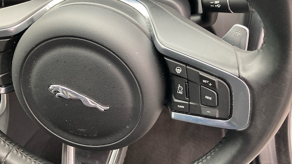 Used Jaguar XF 2020 for sale - 76181922: Photo 25