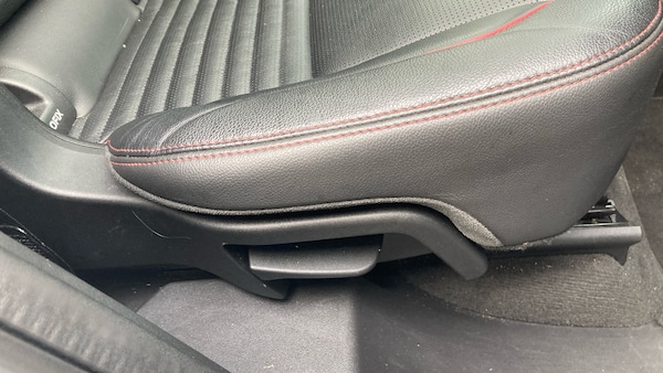 Used Land Rover Discovery Sport 2020 for sale - 76184241: Photo 31