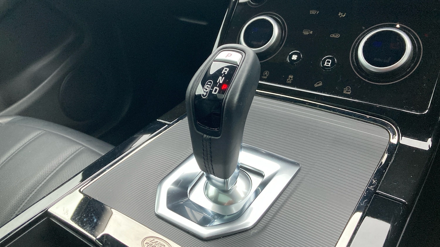 Used Land Rover Range Rover Evoque 2022 for sale - 77048004: Photo 13