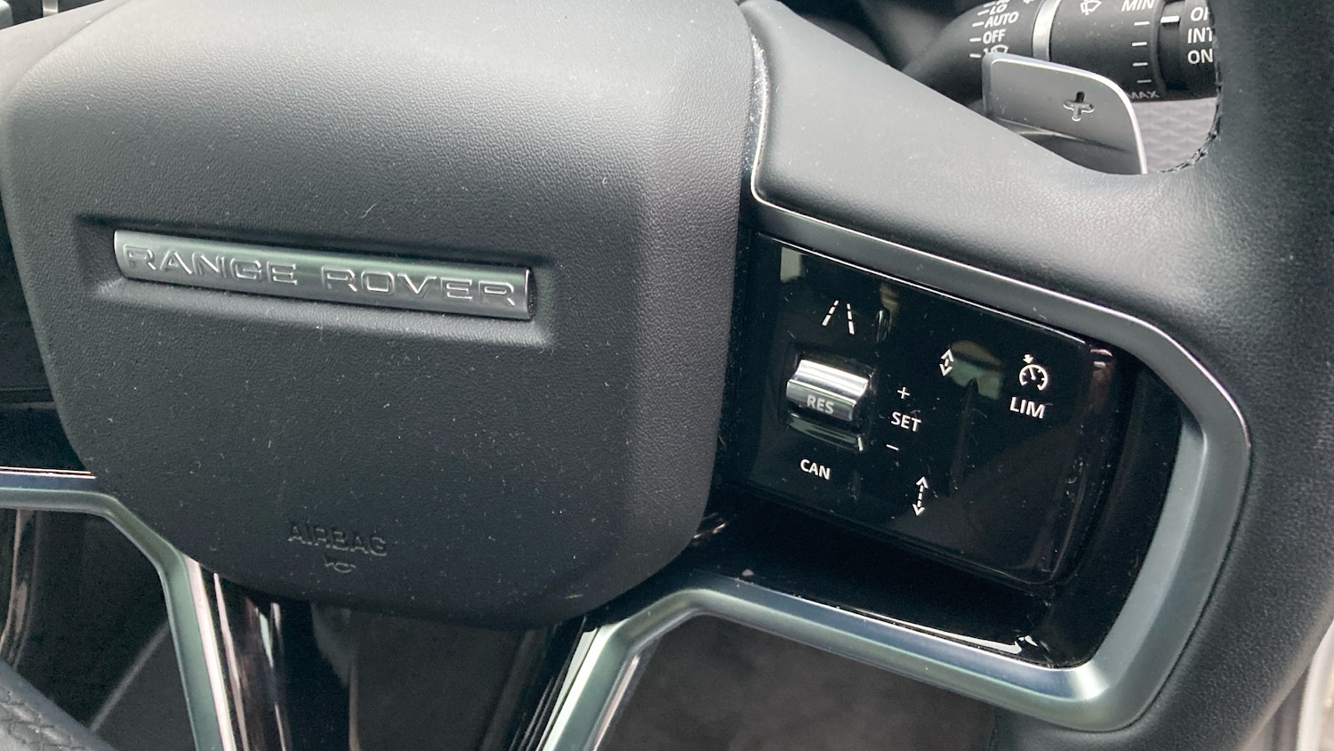 Used Land Rover Range Rover Evoque 2022 for sale - 77048004: Photo 27