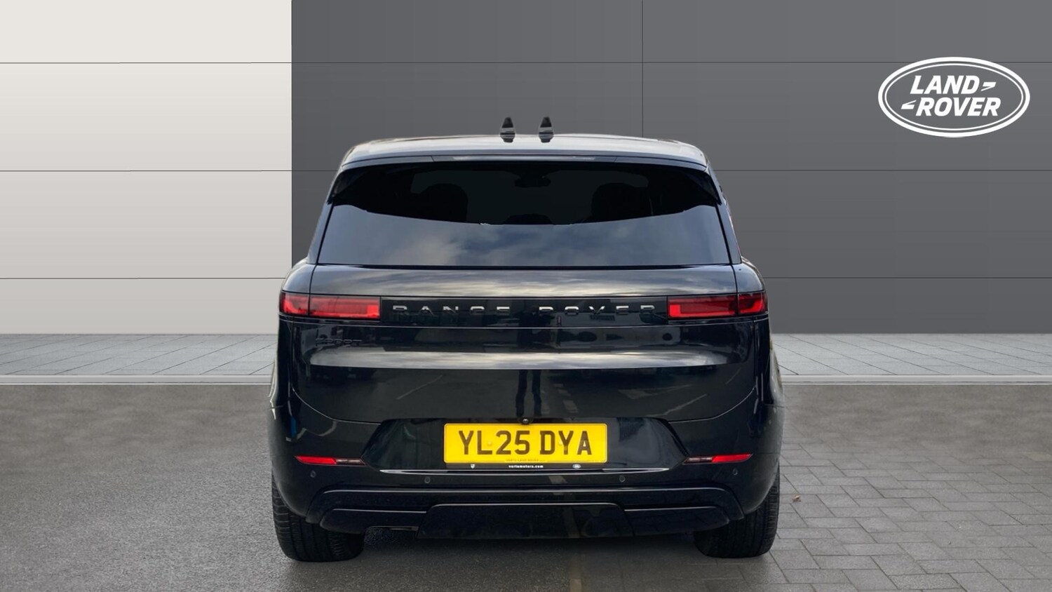 Used Land Rover Range Rover Sport 2025 for sale - 78128297: Photo 6