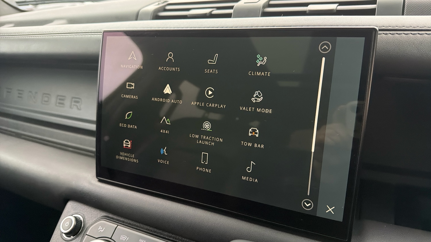 Used Land Rover Defender 2022 for sale - 77639107: Photo 20