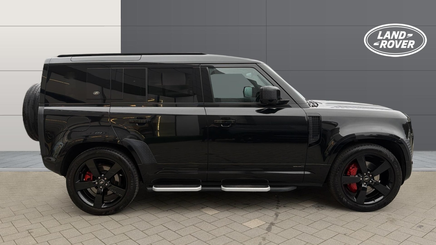 Used Land Rover Defender 2022 for sale - 77639107: Photo 5