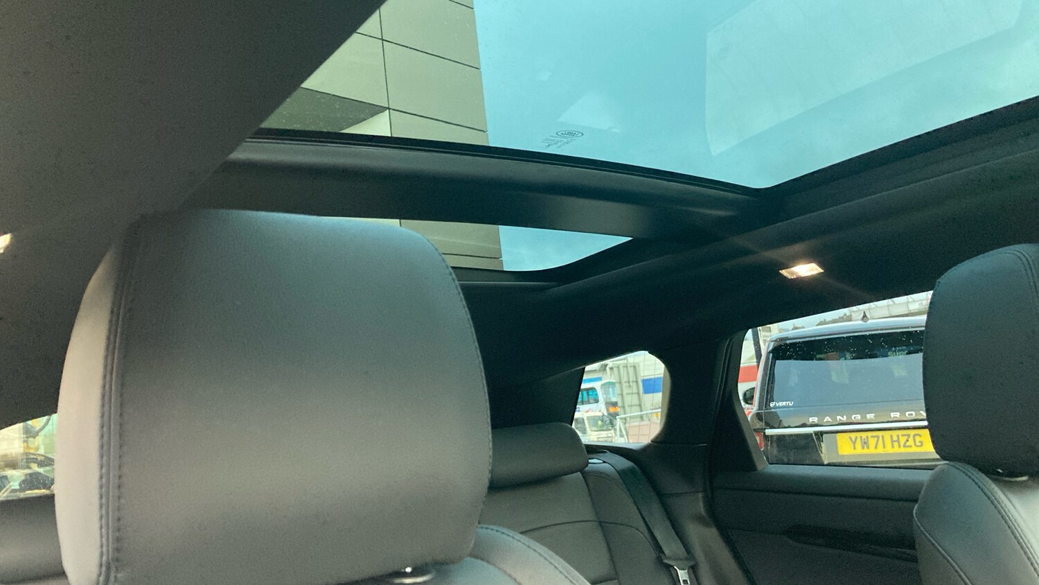 Used Land Rover Range Rover Evoque 2025 for sale - 76554893: Photo 21