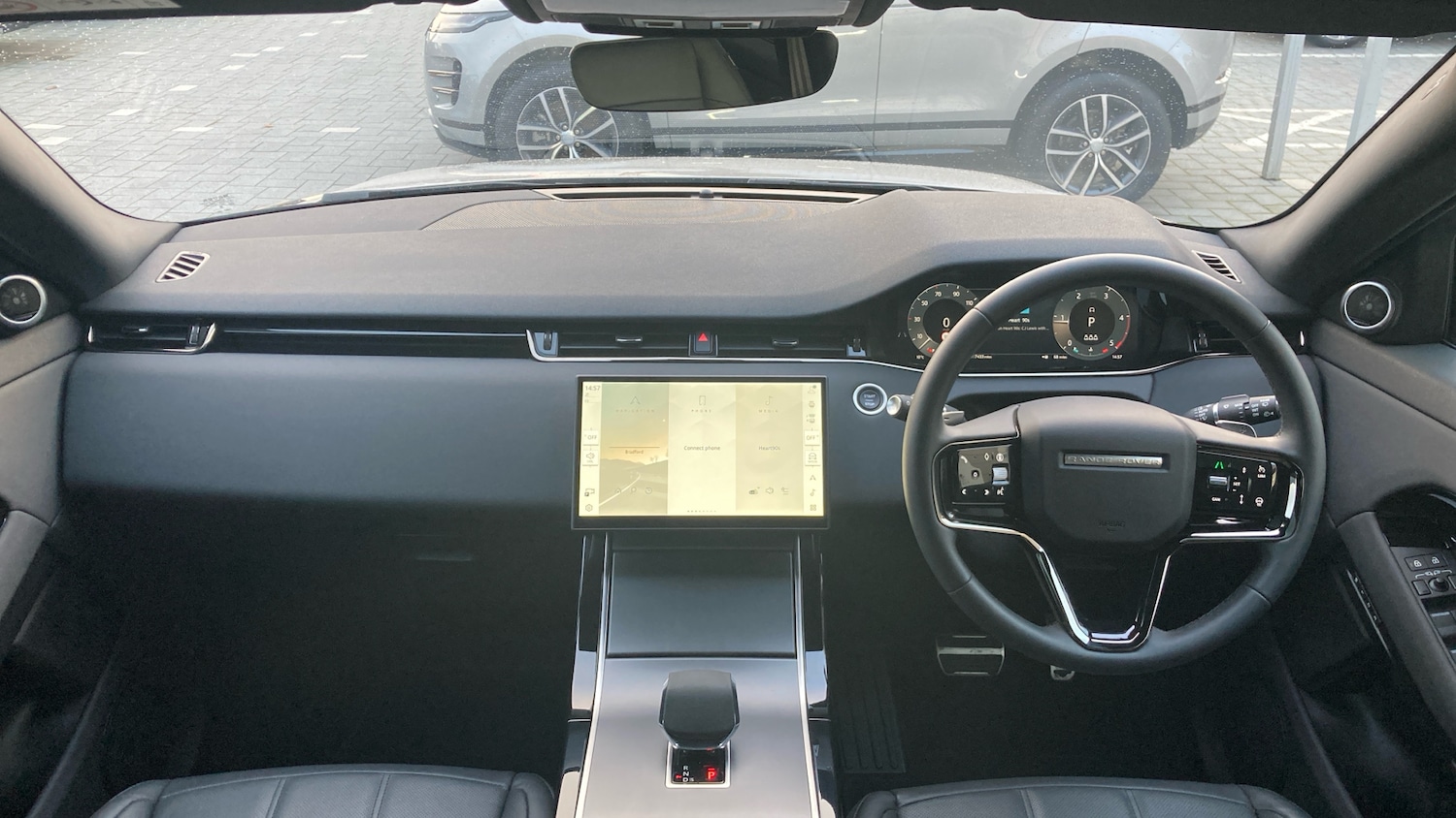 Used Land Rover Range Rover Evoque 2025 for sale - 76554893: Photo 9