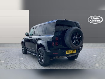 Used Land Rover Defender 2025 for sale - 77834219: Photo