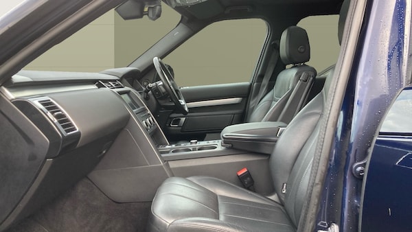 Used Land Rover Discovery 2019 for sale - 76234599: Photo 3