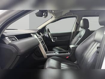 Used Land Rover Discovery Sport 2017 for sale - 79855066: Photo