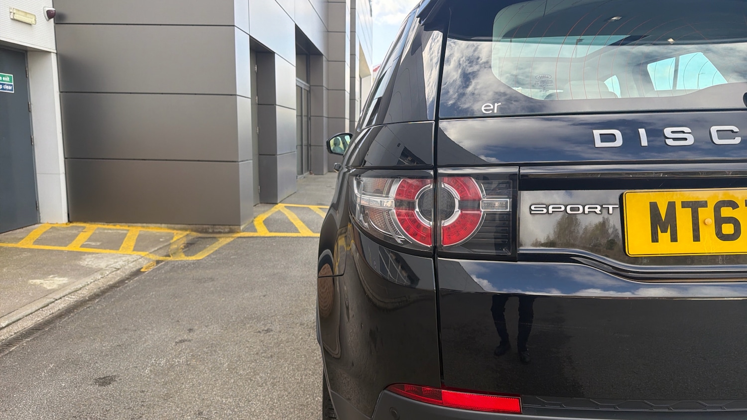 Used Land Rover Discovery Sport 2017 for sale - 78067369: Photo 19