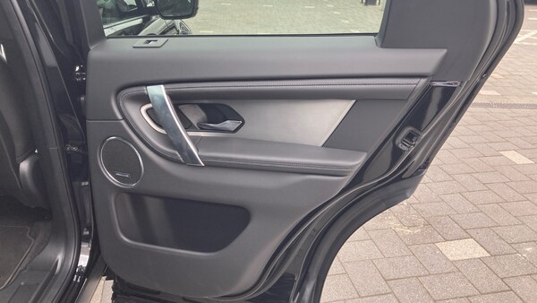 Used Land Rover Discovery Sport 2025 for sale - 75752008: Photo 24