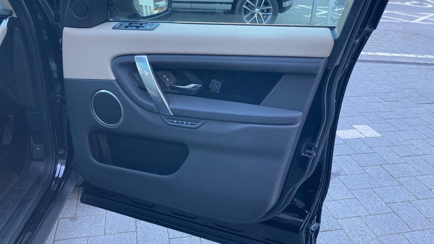 Used Land Rover Discovery Sport 2020 for sale - 76737953: Photo 23