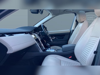 Used Land Rover Discovery Sport 2020 for sale - 76737953: Photo