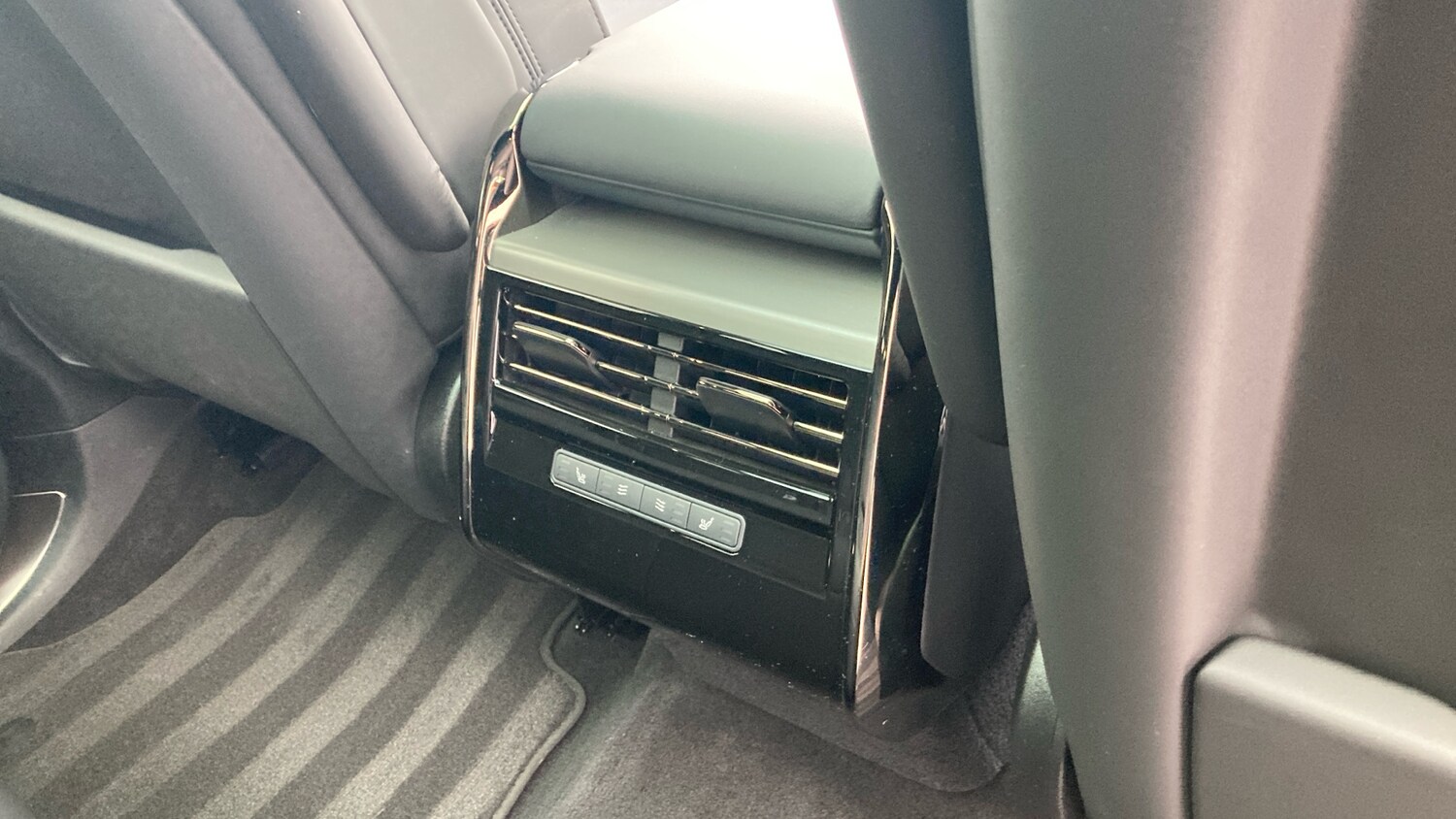 Used Land Rover Range Rover Sport 2025 for sale - 76228134: Photo 18