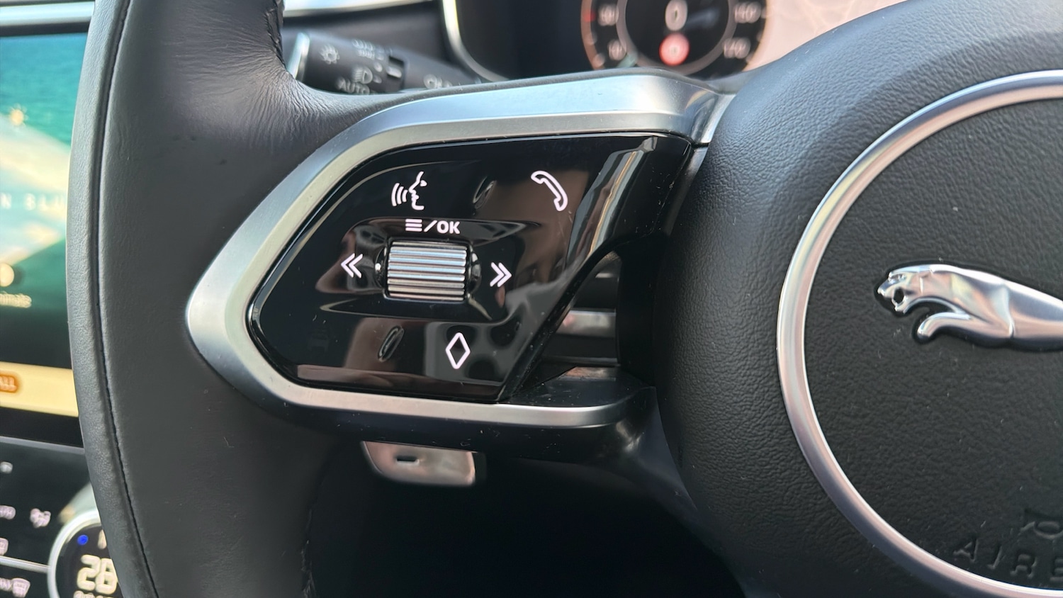 Used Jaguar F-Pace 2024 for sale - 77794804: Photo 24