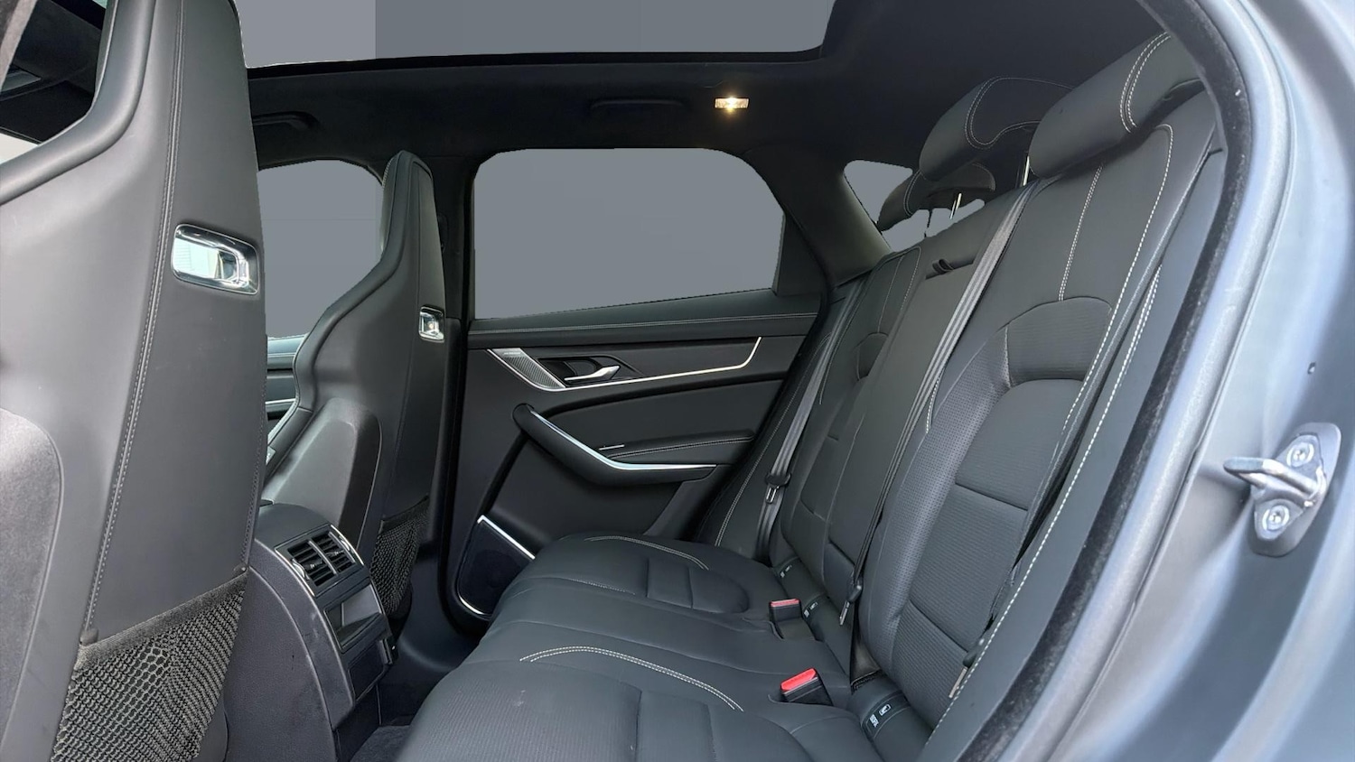 Used Jaguar F-Pace 2024 for sale - 77794804: Photo 4