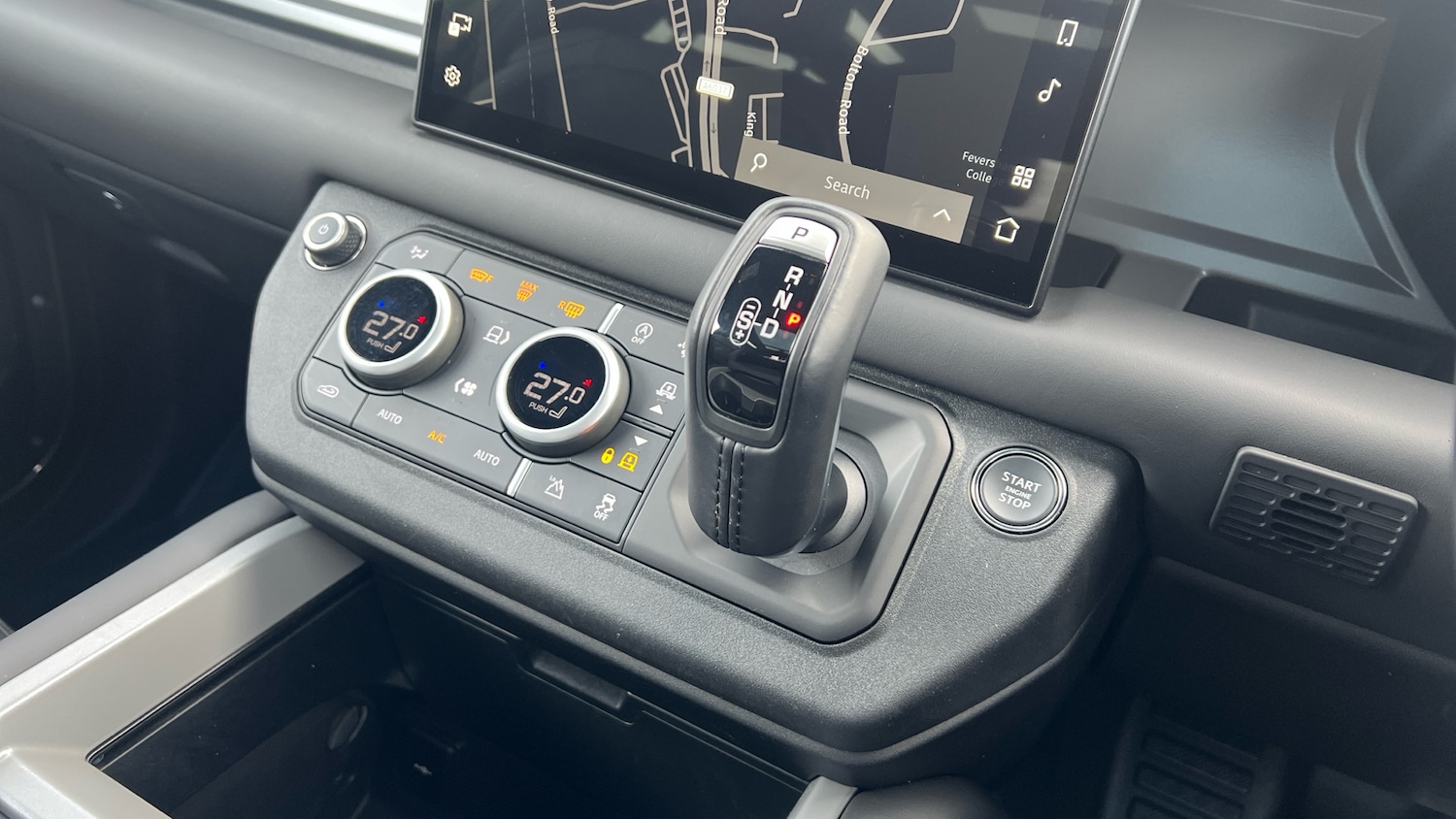 Used Land Rover Defender 2024 for sale - 77619745: Photo 13