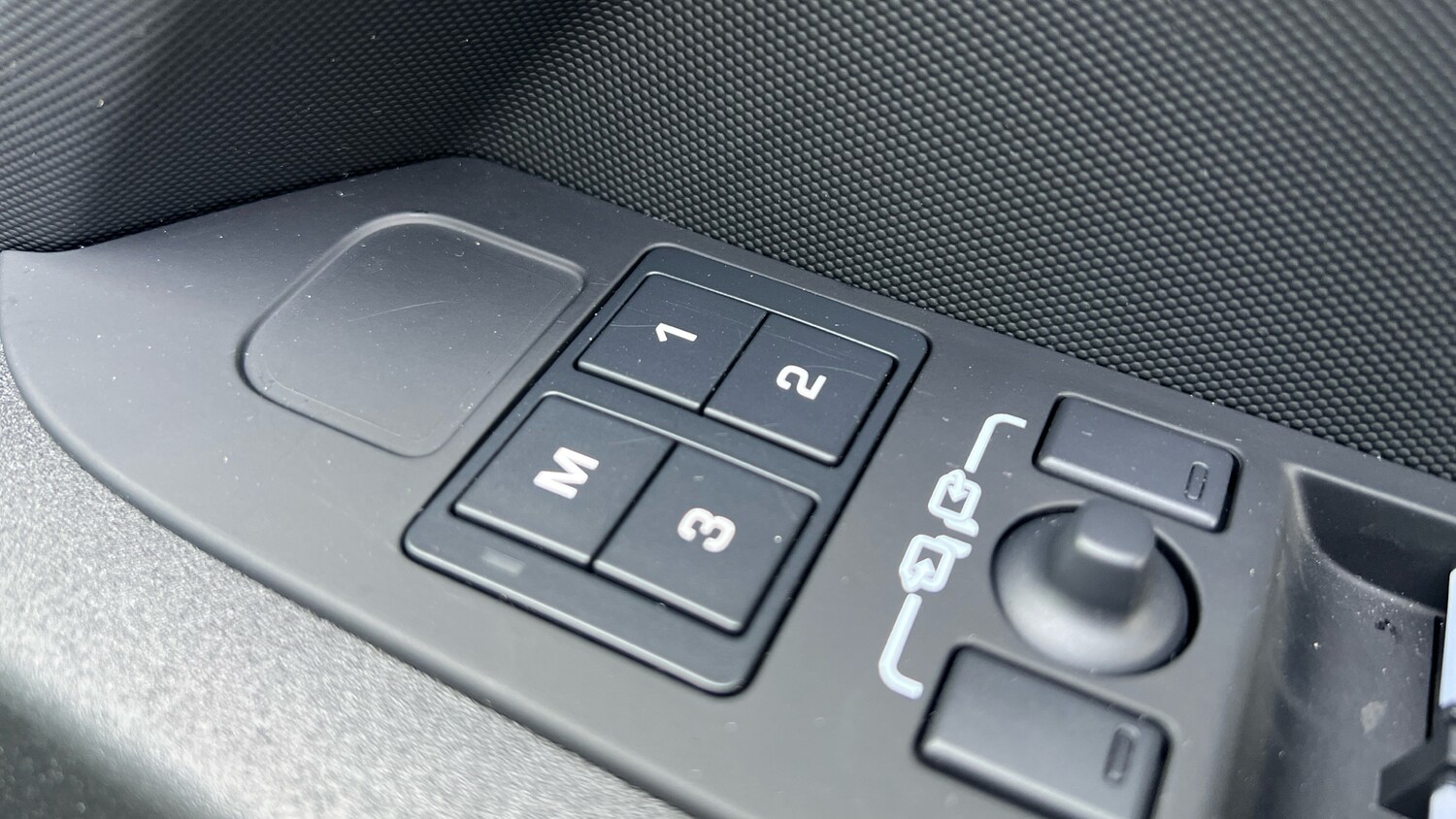 Used Land Rover Defender 2024 for sale - 77619745: Photo 22