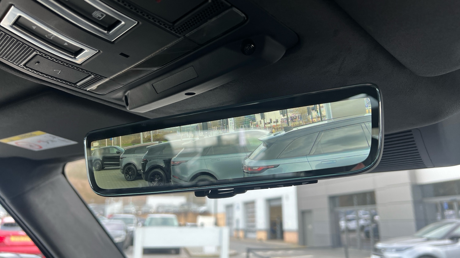 Used Land Rover Defender 2024 for sale - 77619745: Photo 24