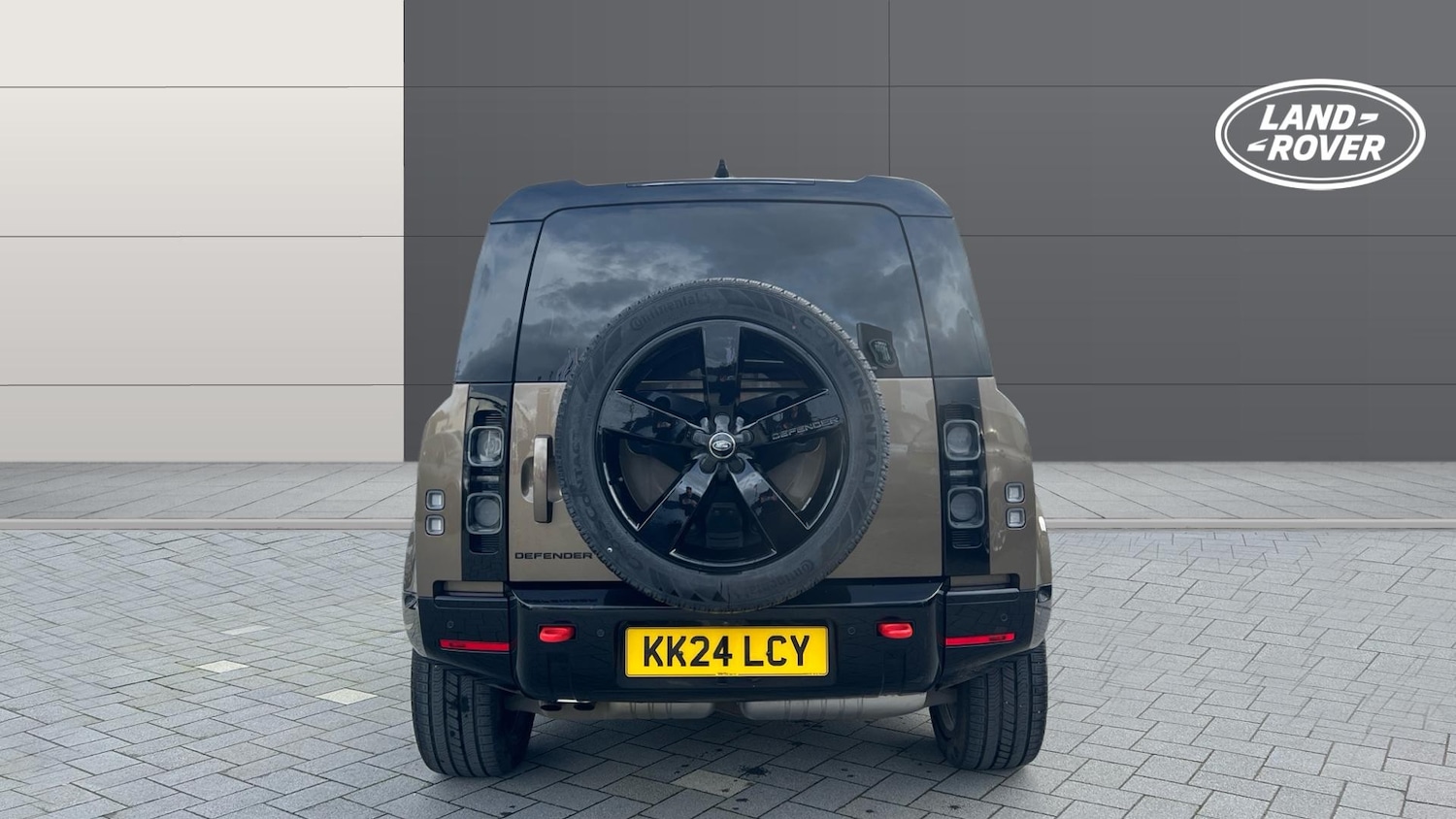 Used Land Rover Defender 2024 for sale - 77619745: Photo 6