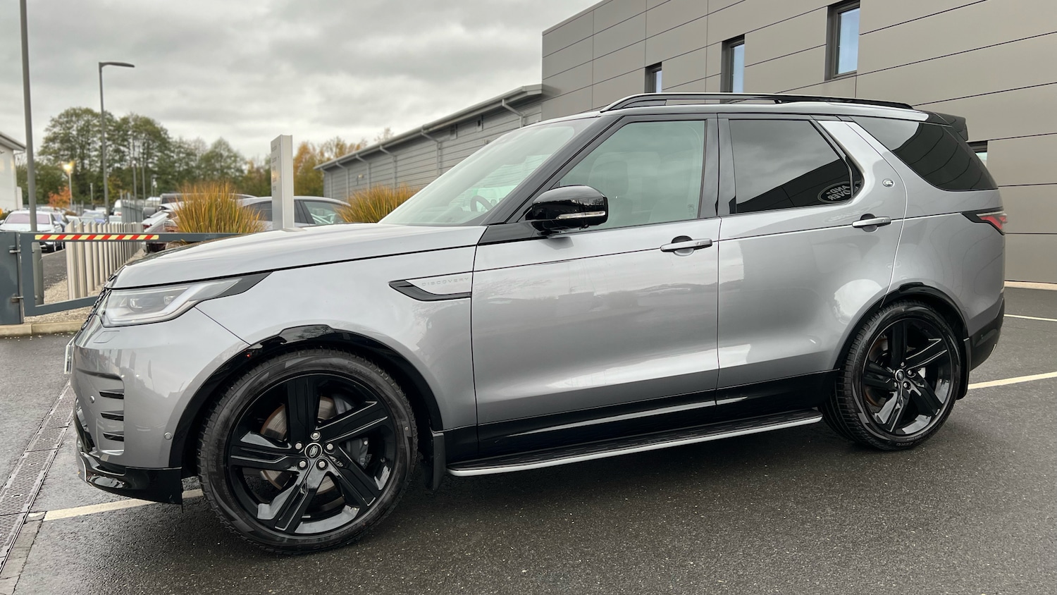 Used Land Rover Discovery 2025 for sale - 77616107: Photo 23