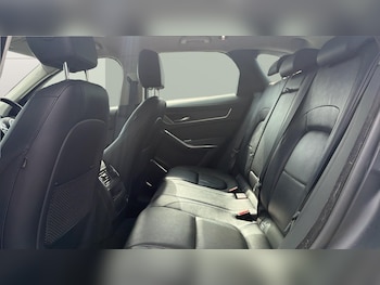 Used Jaguar F-Pace 2021 for sale - 79138112: Photo