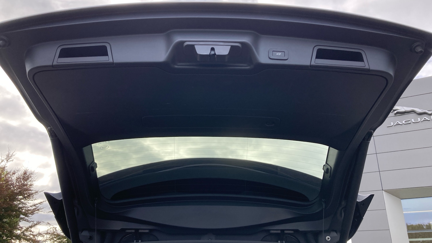 Used Land Rover Range Rover Evoque 2023 for sale - 76963212: Photo 27