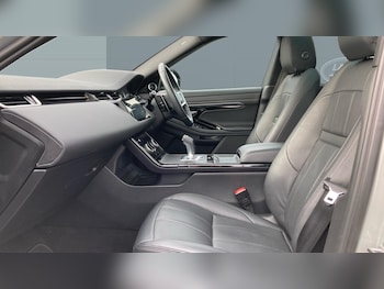 Used Land Rover Range Rover Evoque 2023 for sale - 76963212: Photo