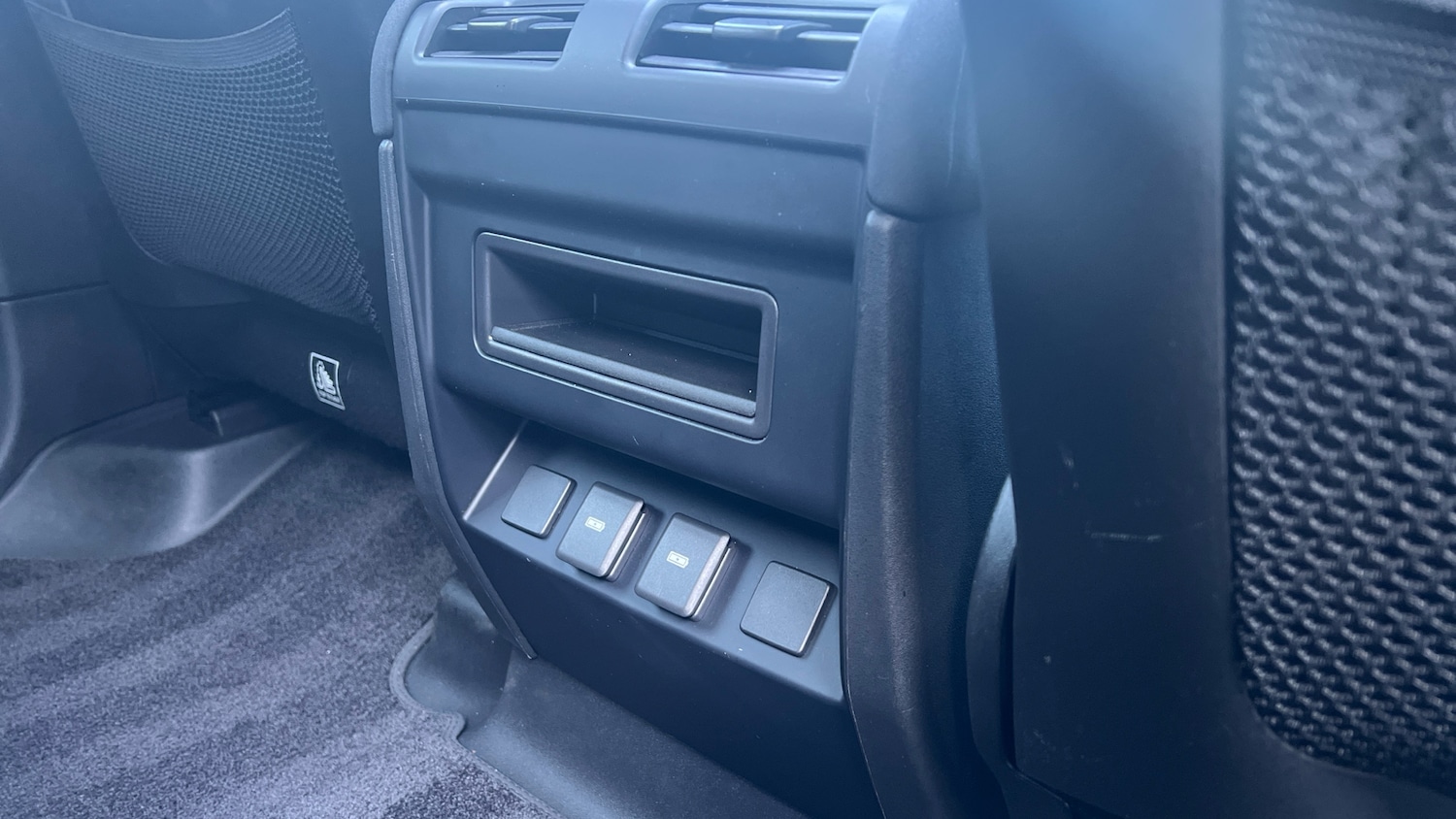 Used Land Rover Defender 2023 for sale - 77641247: Photo 18