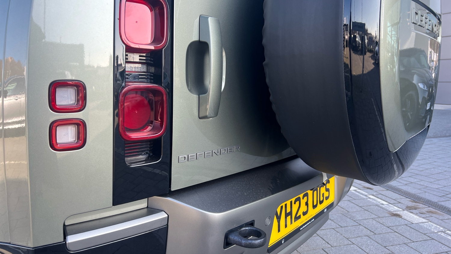 Used Land Rover Defender 2023 for sale - 77641247: Photo 19