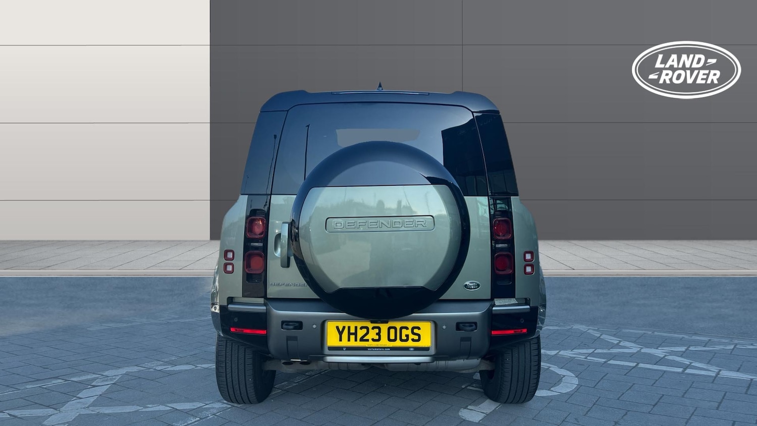 Used Land Rover Defender 2023 for sale - 77641247: Photo 6