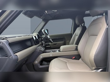 Used Land Rover Defender 2025 for sale - 78918074: Photo