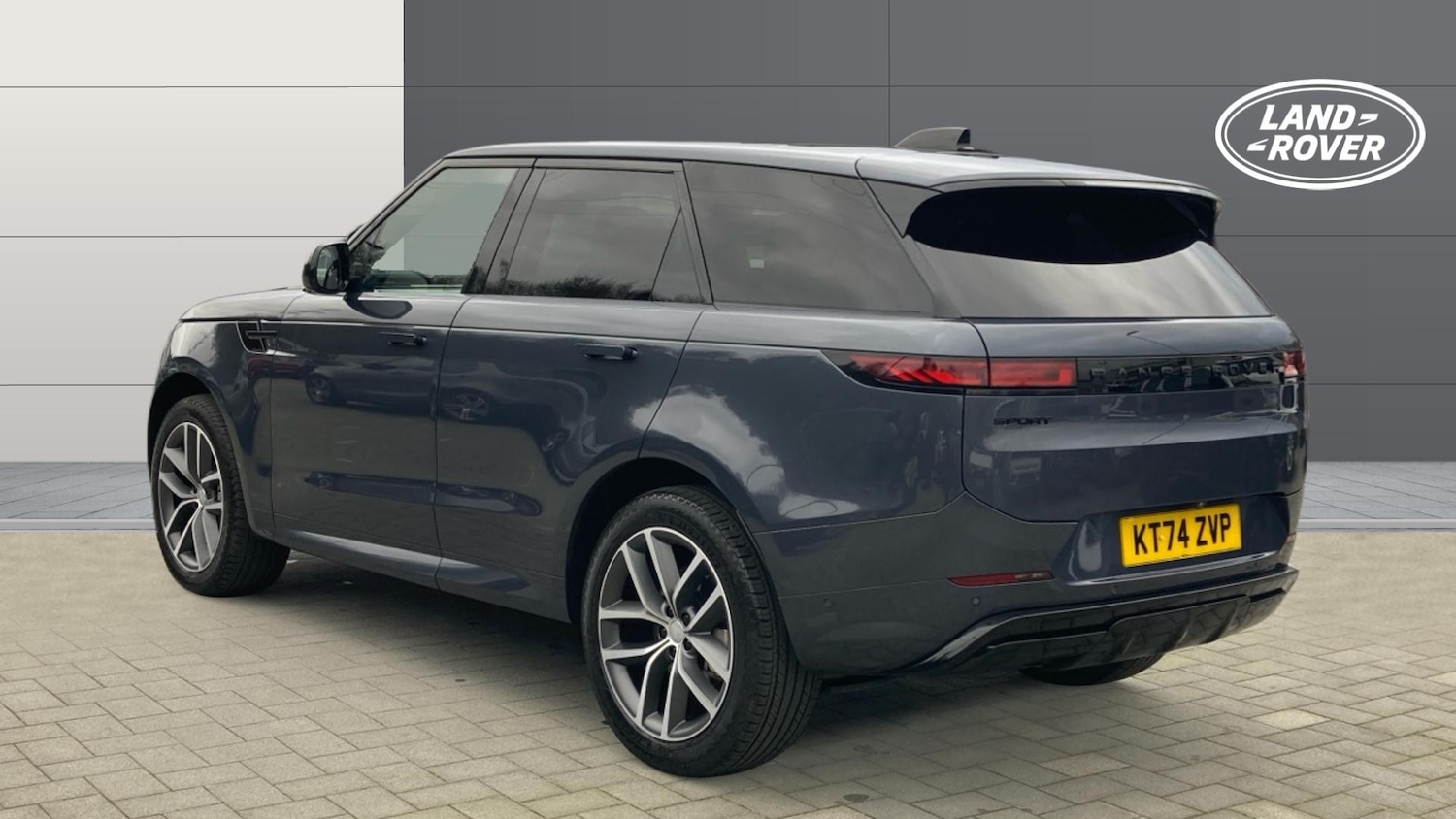 Used Land Rover Range Rover Sport 2025 for sale - 77662492: Photo 2